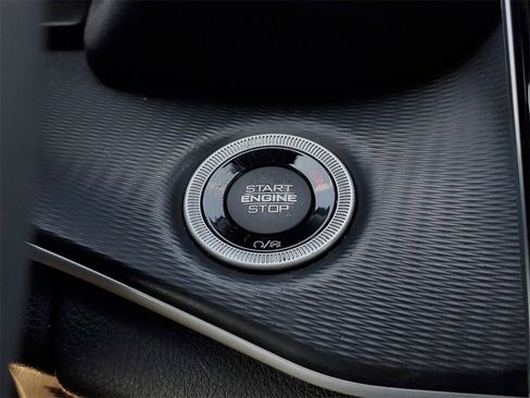 Used 2024 Jeep Grand Cherokee Altitude image 30