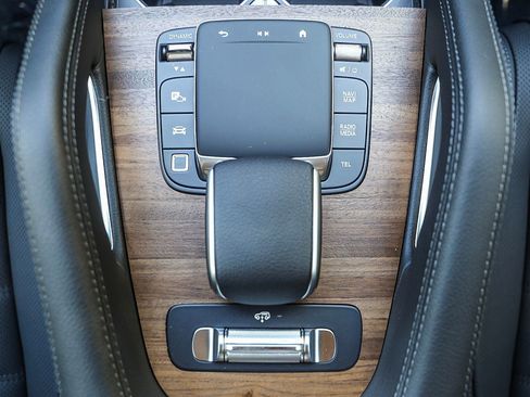 New 2025 Mercedes-Benz GLE 580 4MATIC image 16
