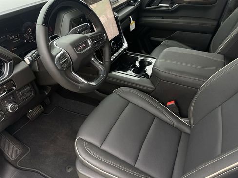 New 2026 GMC Yukon Elevation RWD image 10