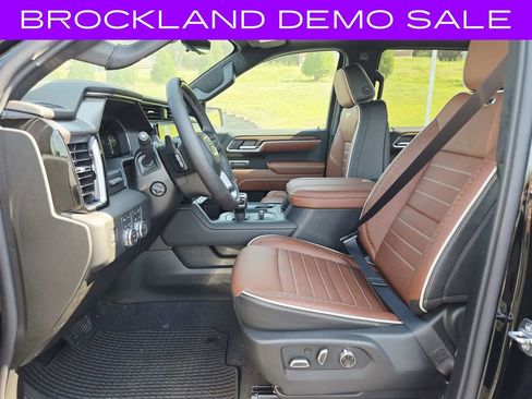 New 2026 GMC Sierra 1500 Denali Ultimate AWD/4WD image 12