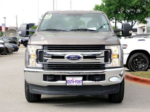 Used 2019 Ford F250 XL w/ STX Appearance Package image 8