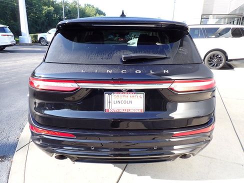 Certified 2023 Lincoln Corsair AWD w/ Equipment Group 101A image 4