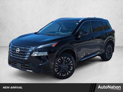 Used 2025 Nissan Rogue Platinum w/ Tech Package