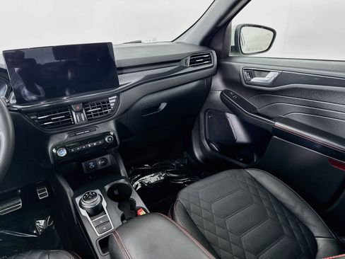 Used 2023 Ford Escape ST-Line Elite w/ Premium Technology Package AWD/4WD image 25