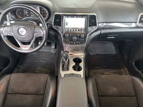 Used 2018 Jeep Grand Cherokee Trailhawk AWD/4WD image 3
