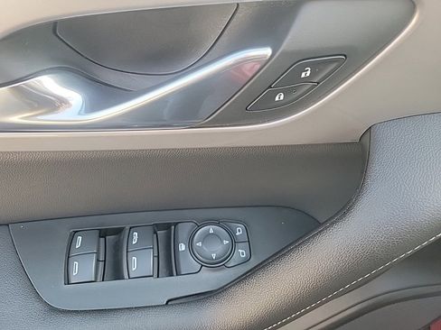 Certified 2023 Chevrolet Blazer LT w/ Convenience Package image 21