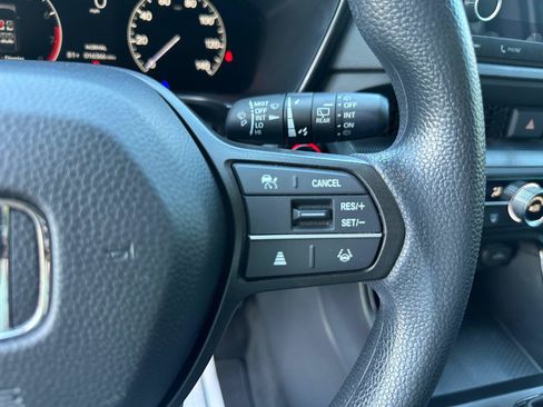 Certified 2024 Honda CR-V EX image 18
