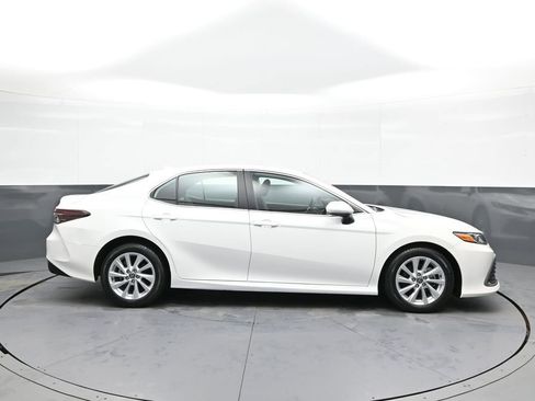 Certified 2023 Toyota Camry LE image 5