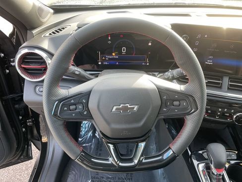 New 2026 Chevrolet Trax RS w/ Sunroof Package image 12