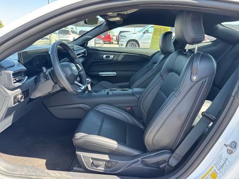 Used 2026 Ford Mustang Premium RWD image 23