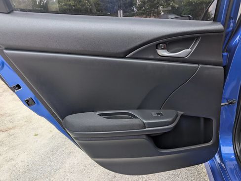 Used 2017 Honda Civic EX-T image 18