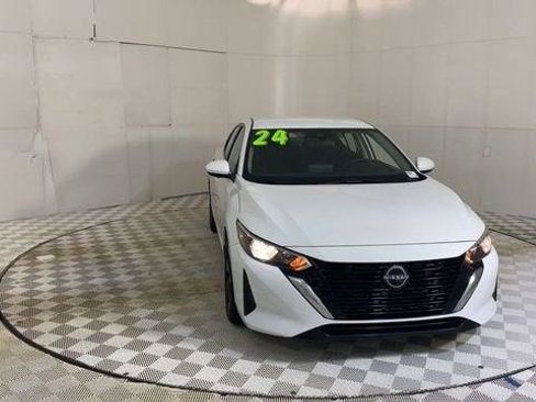 Used 2024 Nissan Sentra SV FWD image 5