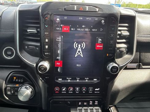Used 2021 RAM 1500 Laramie w/ Sport Appearance Package AWD/4WD image 22