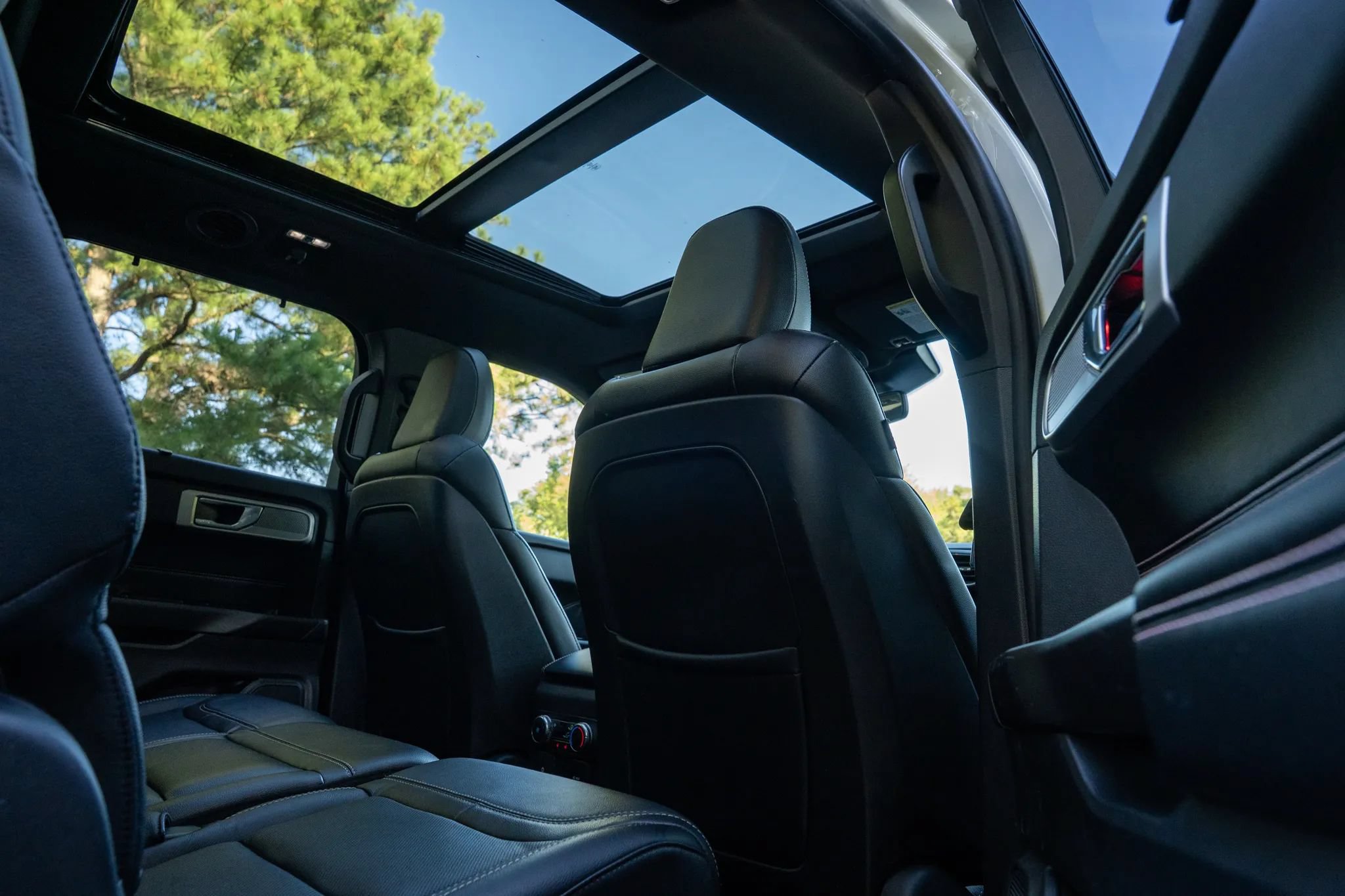 Used 2020 Ford Explorer ST w/ ST Street Pack AWD/4WD image 16