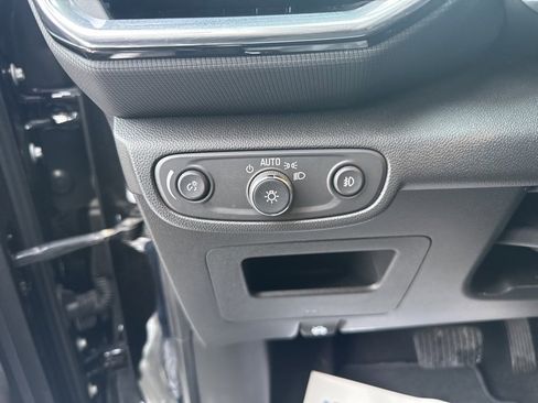 Certified 2023 Chevrolet TrailBlazer LT image 23