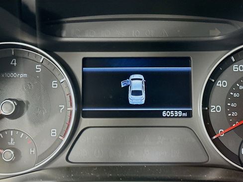 Used 2023 Kia Forte LXS image 17