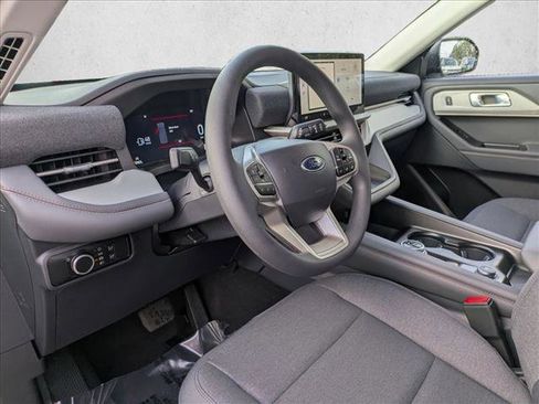 New 2026 Ford Explorer Active image 3