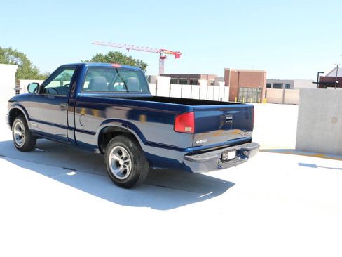 Used 2003 Chevrolet S10 Pickup LS RWD image 59