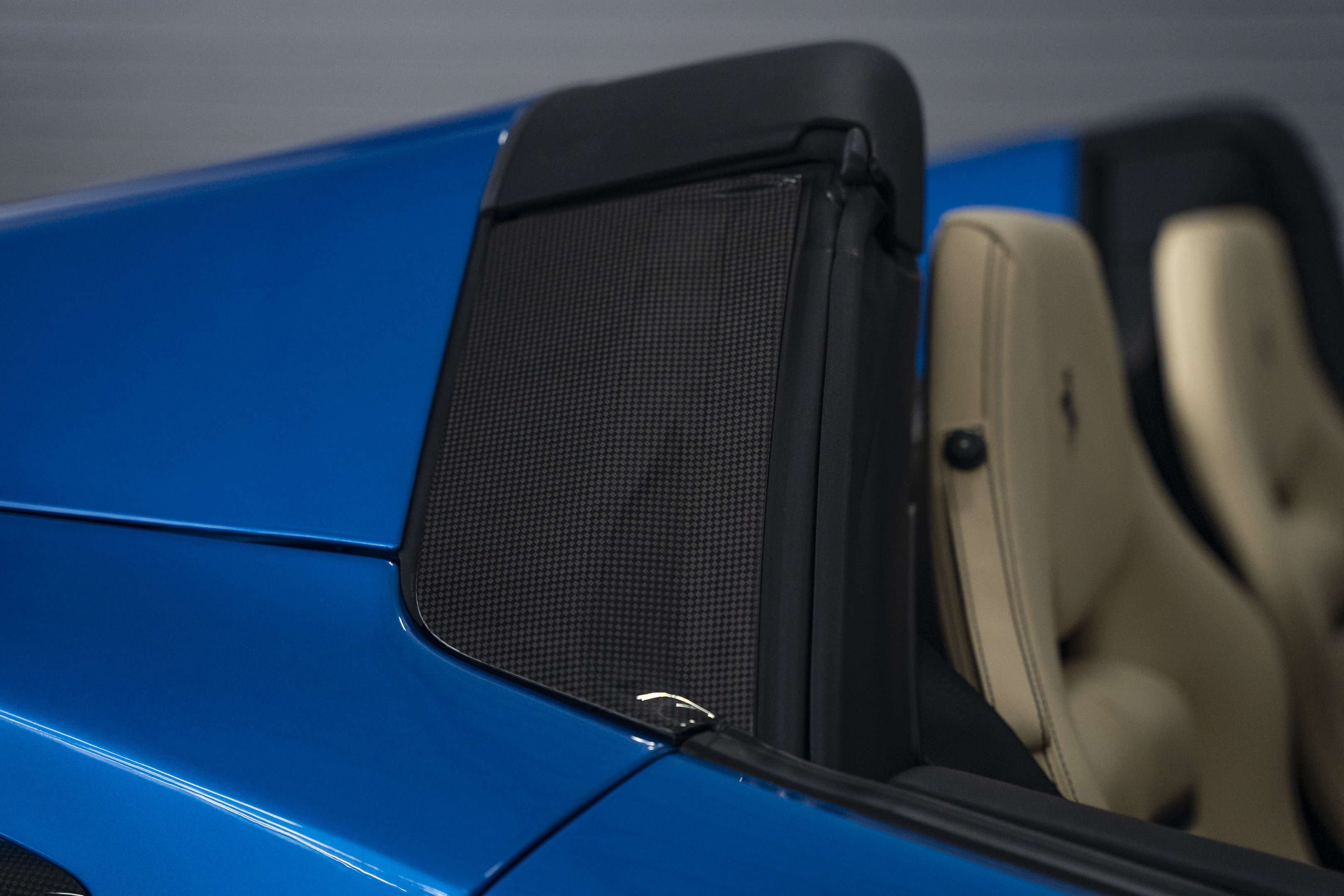 Used 2023 Ferrari F8 Tributo RWD image 14