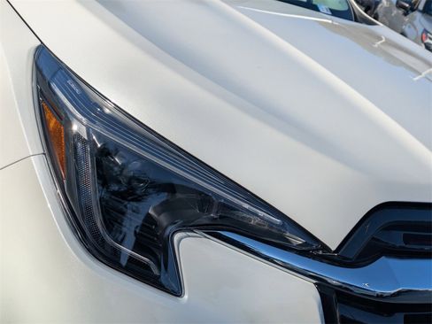 New 2026 Subaru Ascent Limited image 9