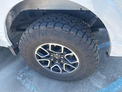 Used 2022 Ford F150 Lariat AWD/4WD image 19