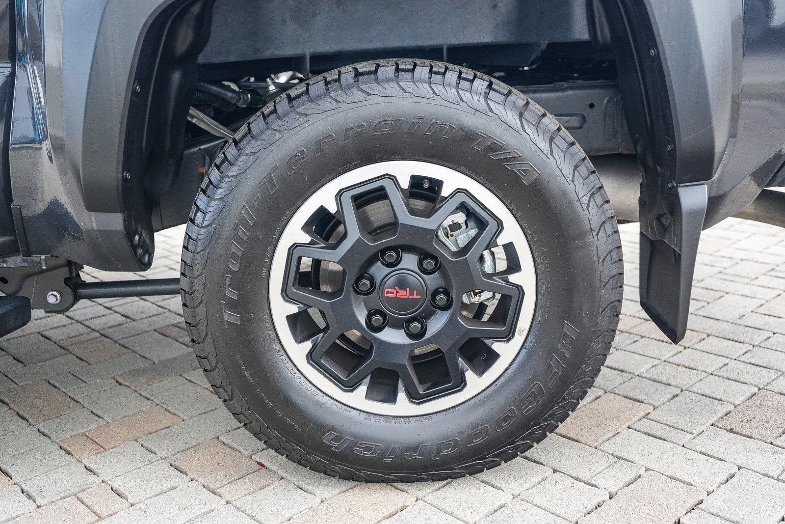 Certified 2026 Toyota Tacoma TRD Off-Road w/ TRD Off Road Upgrade Package AWD/4WD image 11