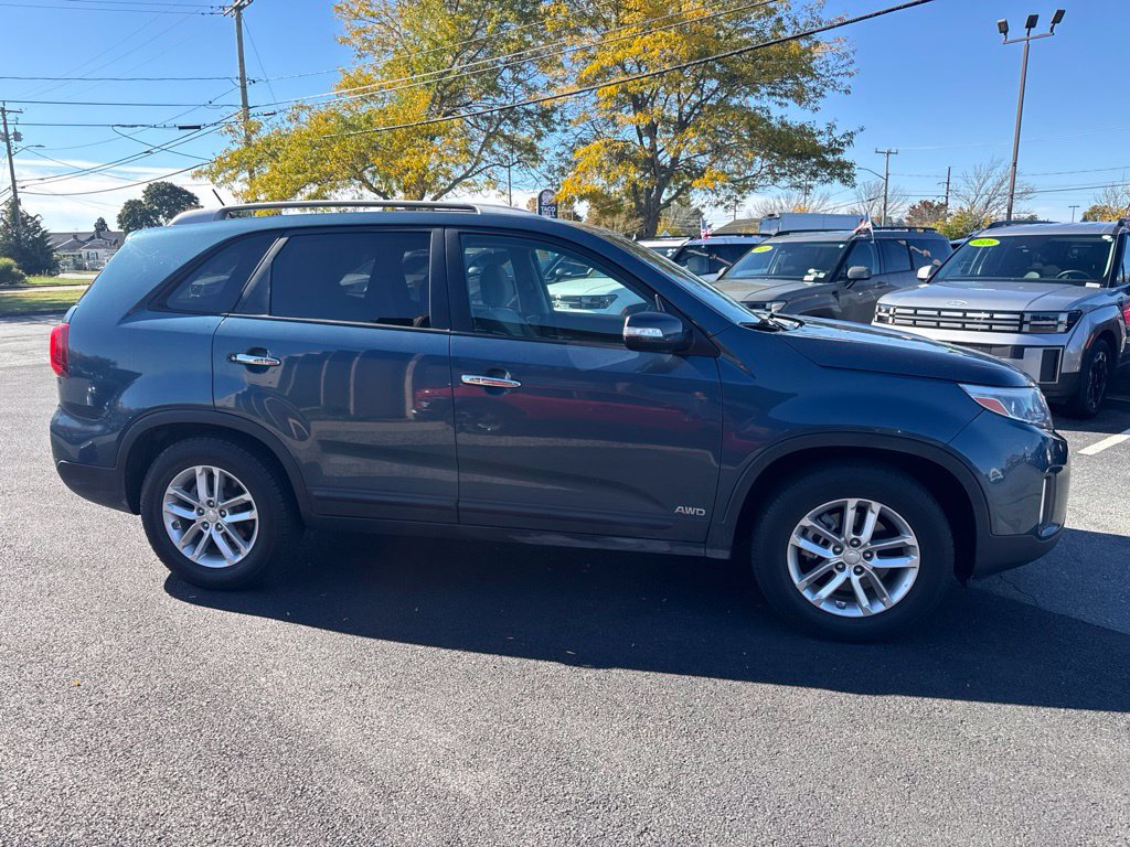 Used 2014 Kia Sorento LX AWD/4WD image 4