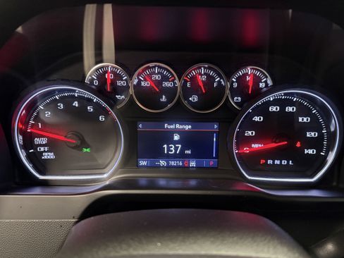 Used 2019 Chevrolet Silverado 1500 RST image 14