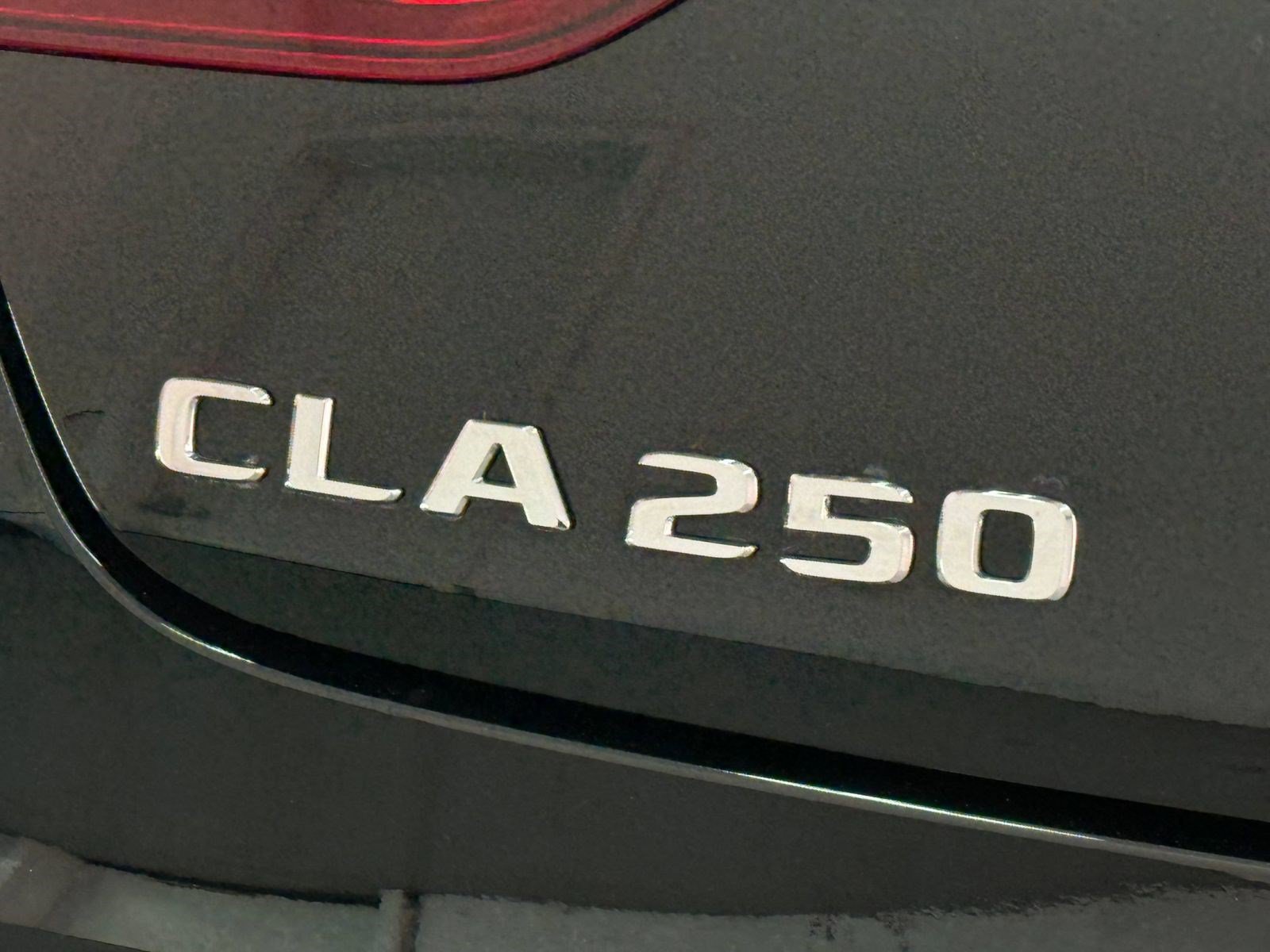 Used 2023 Mercedes-Benz CLA 250 image 26