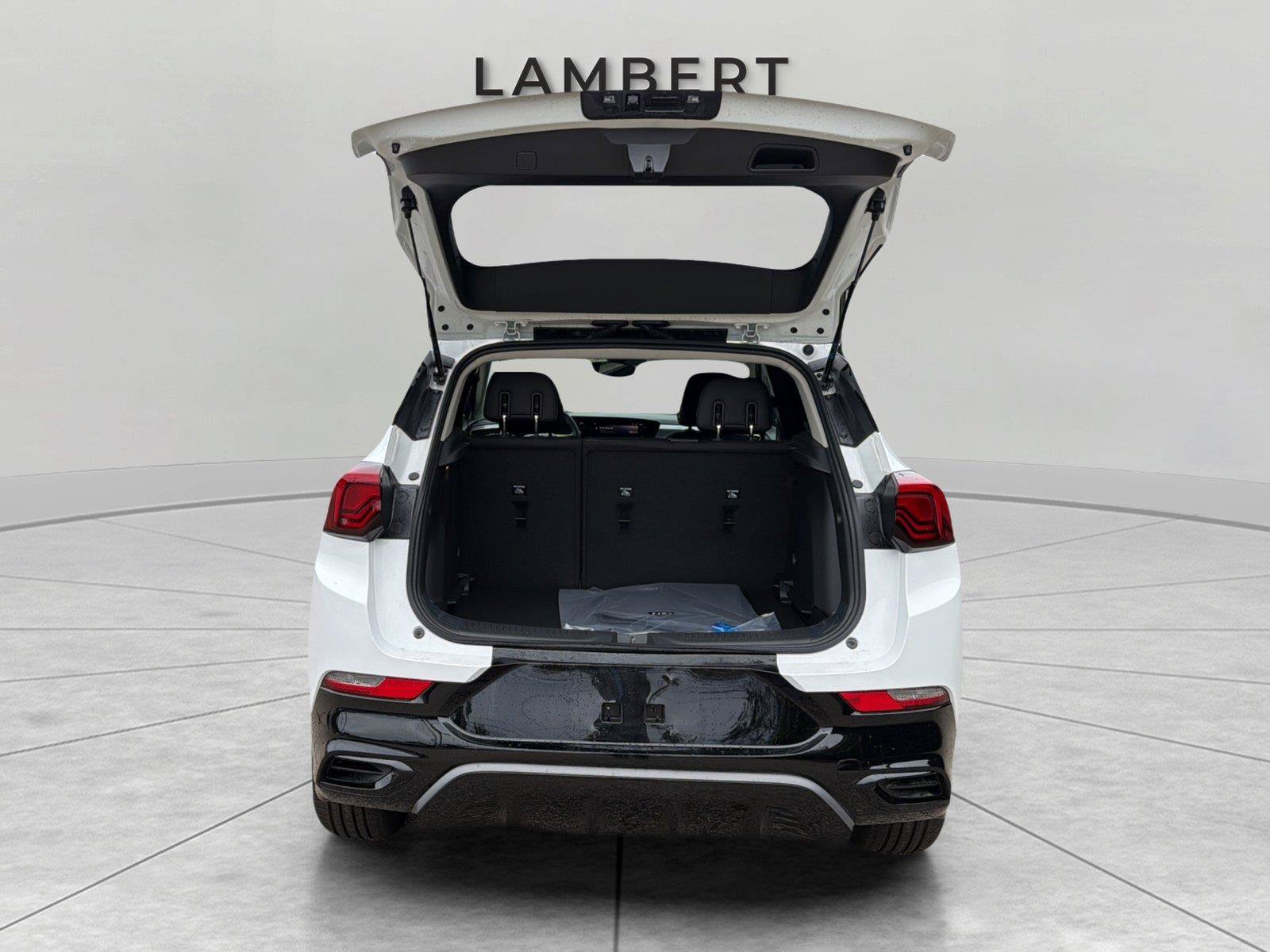 New 2026 Buick Encore GX Sport Touring w/ Comfort Package FWD image 18