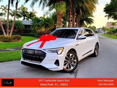 Used 2021 Audi e-tron Premium Plus w/ Premium Plus Package