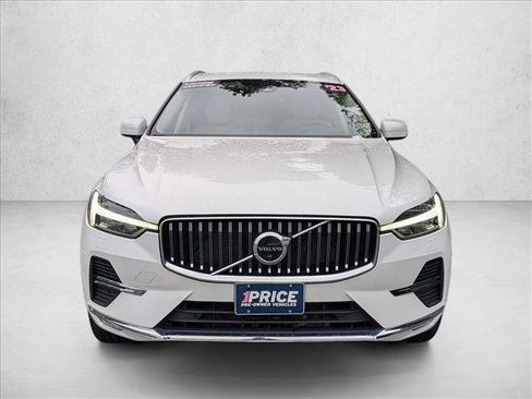 Used 2023 Volvo XC60 B5 Plus w/ Climate Package AWD/4WD image 2