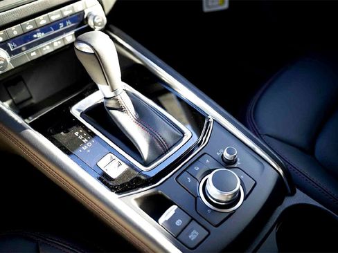 New 2025 MAZDA CX-5 Carbon Edition image 17