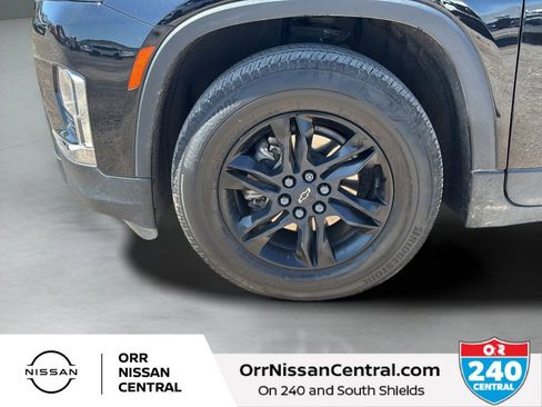 Used 2023 Chevrolet Traverse LS w/ Midnight/Sport Edition AWD/4WD image 9