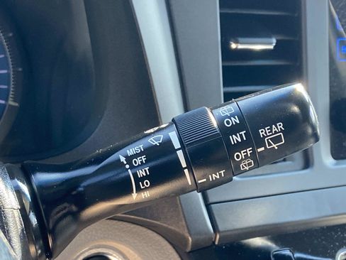 Used 2017 Toyota Sienna XLE w/ XLE Navigation Package FWD image 27