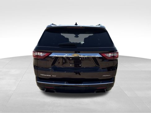 Used 2021 Chevrolet Traverse Premier image 6