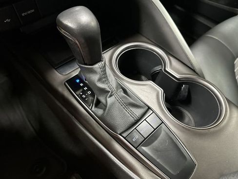 Used 2023 Toyota Camry SE image 31