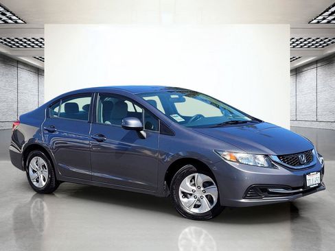 Used 2013 Honda Civic LX image 2