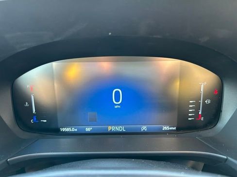 Used 2023 Ford Escape ST-Line w/ Tech Pack #1 AWD/4WD image 2