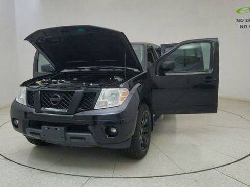 Used 2019 Nissan Frontier SV w/ Value Truck Package RWD image 69