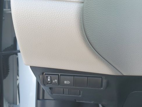 Certified 2024 Toyota Corolla Cross L AWD/4WD image 21