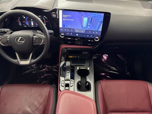 Used 2022 Lexus NX 350 AWD image 16