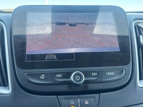Used 2025 Chevrolet Malibu LT FWD image 42