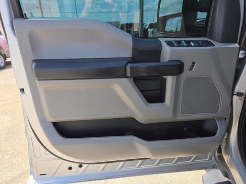 Used 2019 Ford F350 XL w/ STX Appearance Package RWD image 21