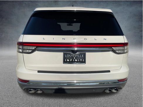 Used 2021 Lincoln Aviator Reserve w/ Elements Package Plus AWD/4WD image 13
