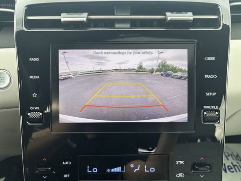 Used 2023 Hyundai Tucson SEL w/ Convenience Package AWD/4WD image 19