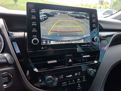 Used 2022 Toyota Camry XLE AWD/4WD image 24