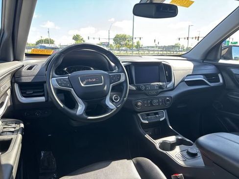 Certified 2024 GMC Terrain SLT w/ Elevation Edition AWD/4WD image 18