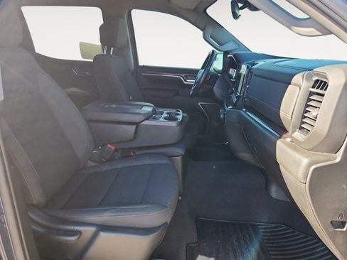 Used 2022 Chevrolet Silverado 1500 LT image 15