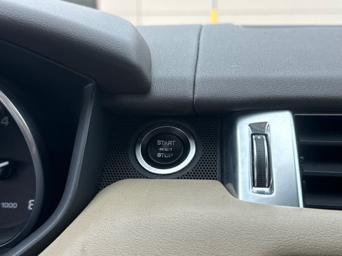 Used 2014 Land Rover Range Rover Sport HSE AWD/4WD image 24